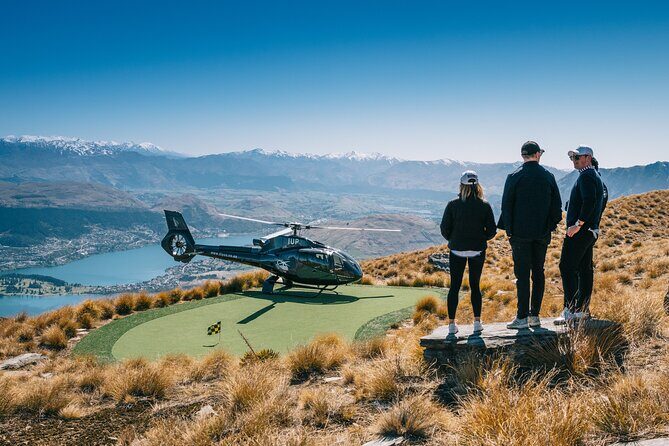 Altitude Golf by Helicopter from Queenstown - Meet your pilot and caddy: how the pace stays friendly