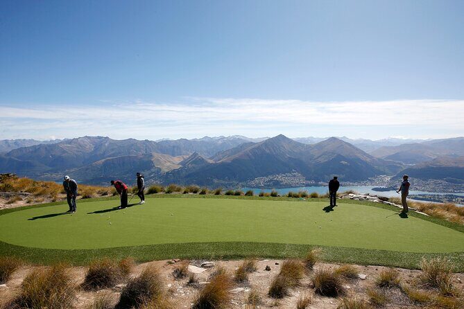 Altitude Golf by Helicopter from Queenstown - Weather is the boss battle in Queenstown helicopter golf