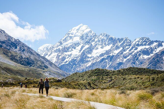 Arrowtown to Queenstown Bike Tour with Shuttle - Lower Shotover Bridge and Shotover River: Fast Stops, Real Atmosphere