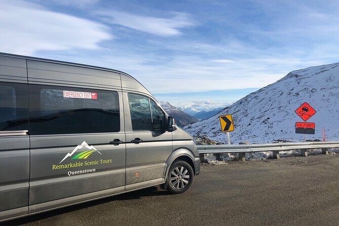 Arrowtown Wanaka Private Day Tour from Queenstown - Watching the views, not the road: what this private tour is really good at