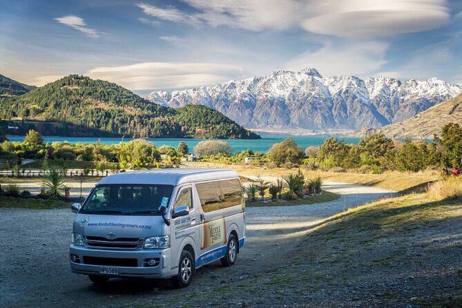 Arrowtown Wanaka Private Day Tour from Queenstown - Cromwell fruit tasting: a quick break before the bigger viewpoints