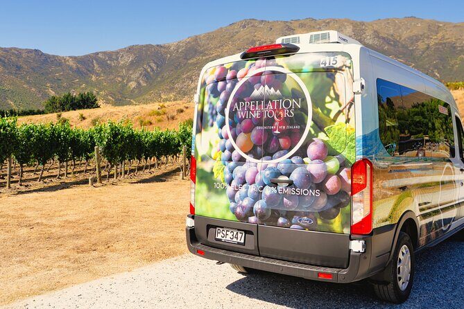 Boutique Wine Tour - visit Central Otago, 4 Wineries & Lunch - Central Otago, from Queenstown: why this tour hits the sweet spot