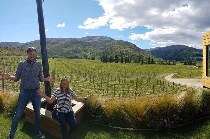 Classic Wanaka Wine Tour - The guide makes or breaks the day: names you’ll hear and what they’re praised for