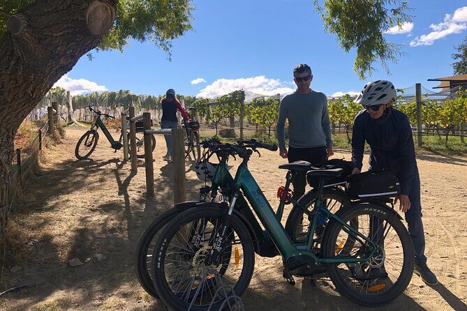 ebike tour lake Dunstan wine tasting - Getting comfortable on the e-bike: 20 minutes that really pay off