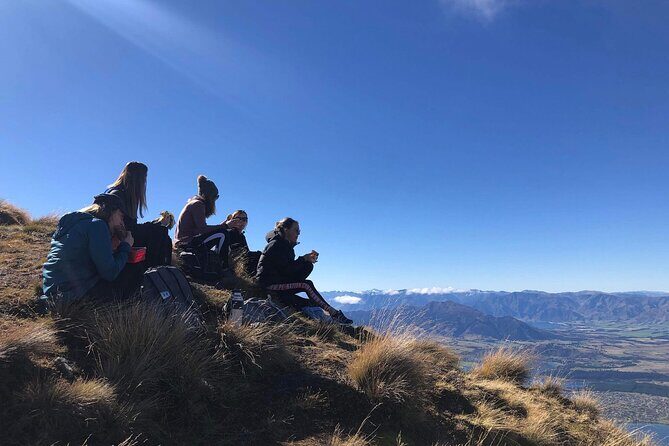 ebike tour lake Hawea river track to Wanaka - The eBike advantage: strong motors and plenty of battery