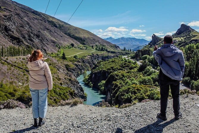 Everything Queenstown 4 Hour Private Tour - Comfort and Logistics: Private Luxury Vehicle, Short Rules, and Weather Reality