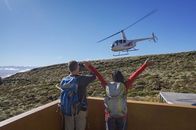 Fiordland Heli-hike from Te Anau - Landing near the mountains: what that first stop adds
