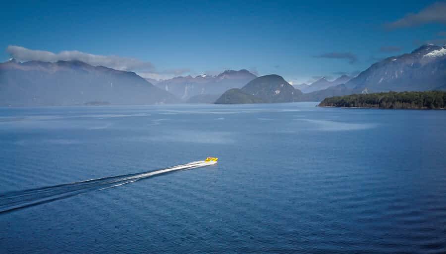 Fiordland: Jet Boat & Nature Walk Experience from Te Anau - Guides and the Small-Group Feel: Humor, Flexibility, and Control