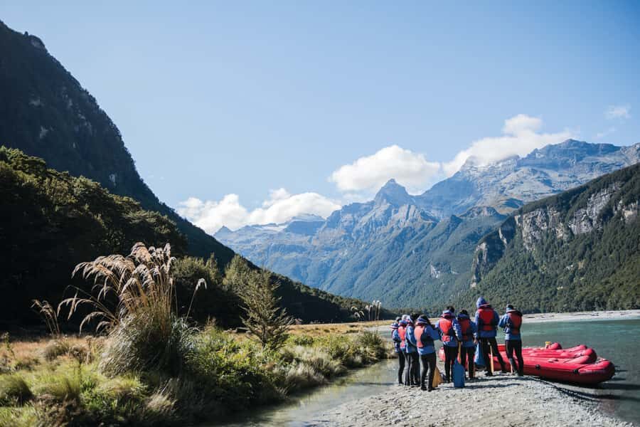 From Queenstown: Dart River Canoe & Jet Boat Day Trip - What the included gear really does for your comfort