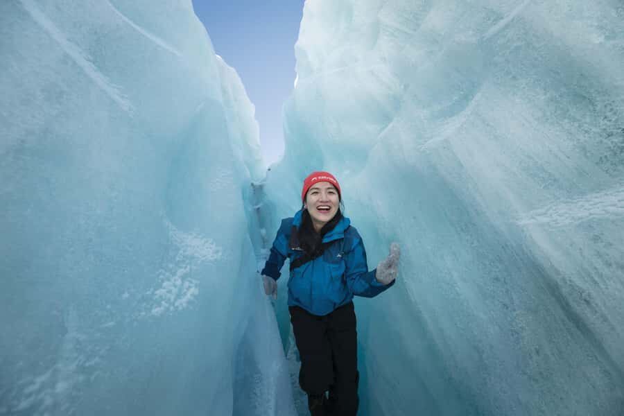 From Queenstown: Franz Josef Glacier Hike & Scenic Flight - How this Queenstown-to-glacier flight day is built
