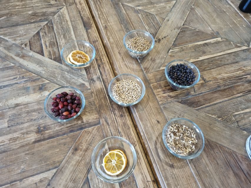 From Queenstown: Guided Gin Tour with Tastings - Who this Queenstown gin tour suits best
