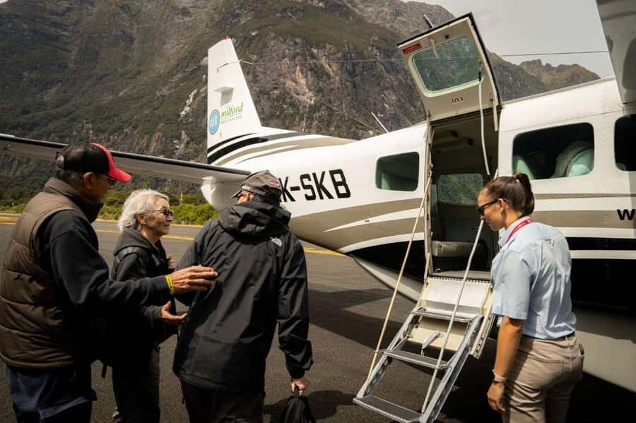 From Queenstown: Milford Sound Flight and Cruise with Lunch - Milford Sound by small boat: your 1h45 wildlife and waterfall window