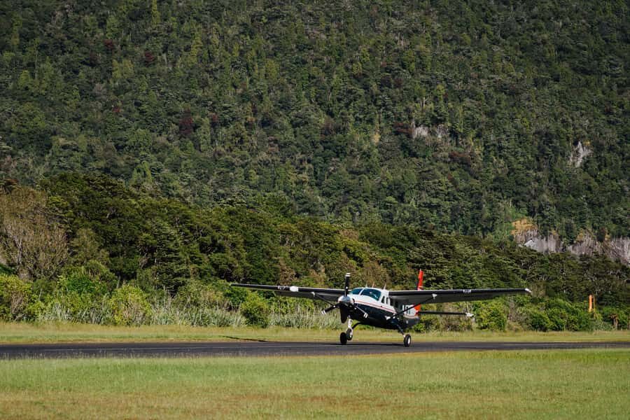From Queenstown: Milford Sound Full-Day Trip by Plane & Boat - What to bring so the day stays pleasant