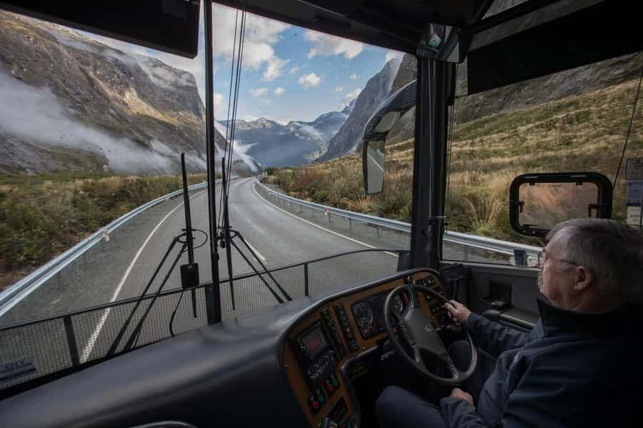 From Te Anau: Milford Sound Cruise & Scenic Coach Tour - Guide Style: Narration, Humor, and Clear Photo Timing
