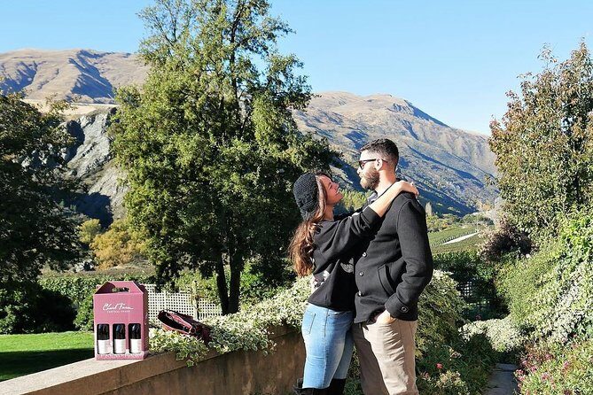 Gibbston Half-Day Private Wine Tour with Hotel Pickup - Pairing at the vineyard: cheese platter time