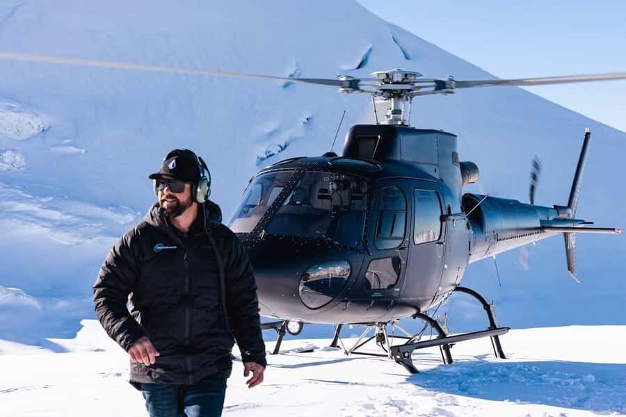 Glenorchy: 25-30 Minute Snow Landing Helicopter Experience - Key things that make this helicopter snow landing special
