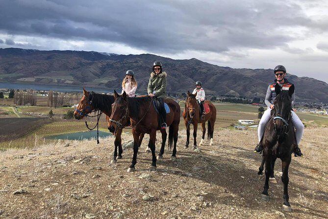 Golden Hills Horse Trek in Central Otago - Key highlights at a glance