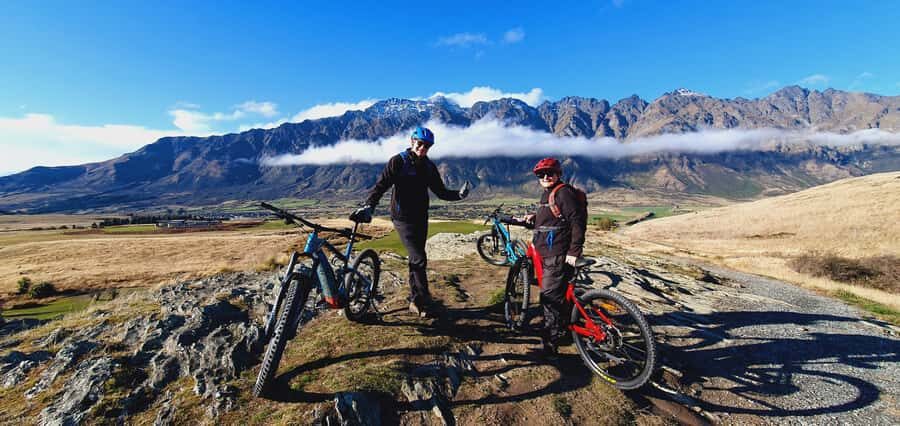 Guided Scenic E-bike Tour - Ride to the Lake - The route: rivers, hidden history, and sculpture stops