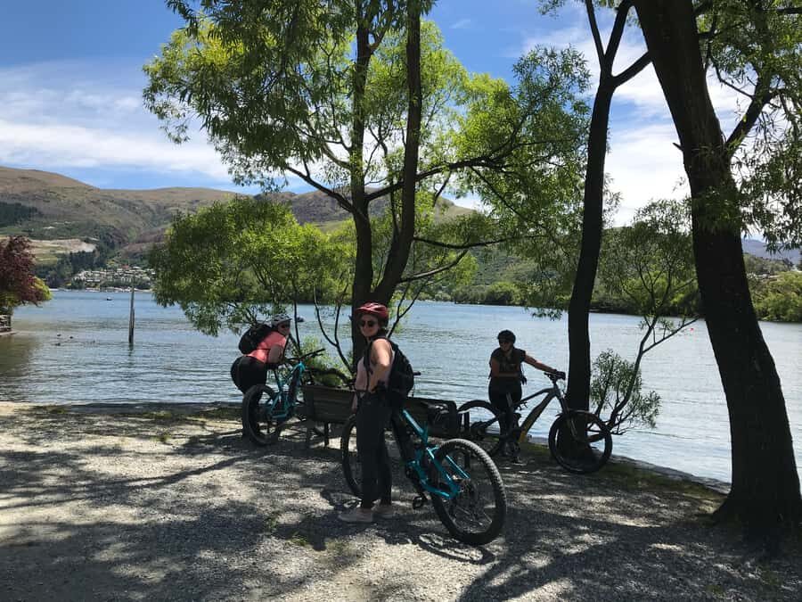 Guided Scenic E-bike Tour - Ride to the Lake - Maori legends and local stories you can follow without homework