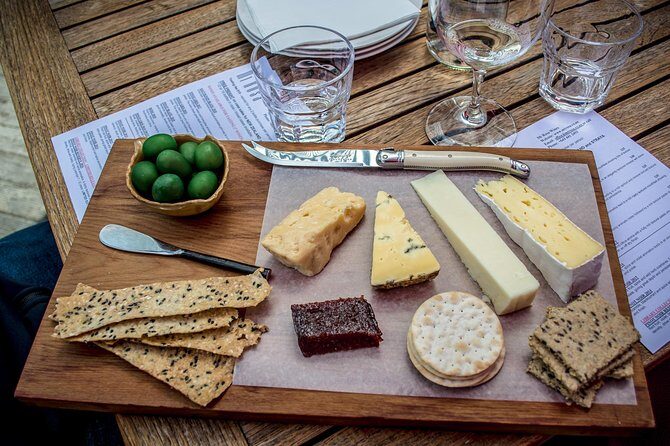 Hop on Hop off Wine Tours Queenstown - Building your own day in Arrowtown: what to expect at the stops