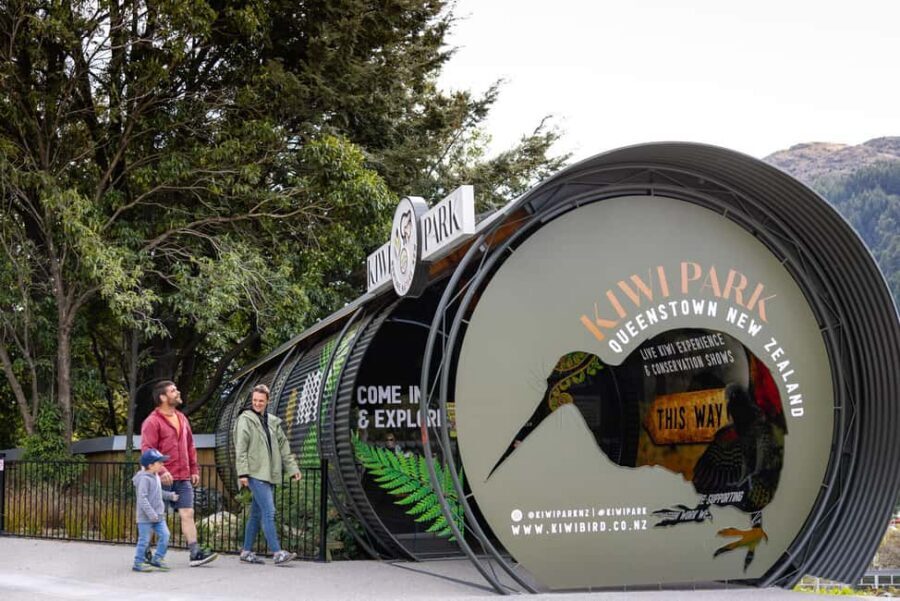 Kiwi Park Admission Ticket - Kiwi Encounters: the nocturnal house is the real main event