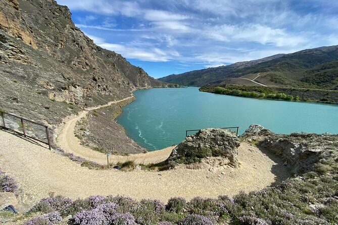 Lake Dunstan Discovery Day Tour by eBike with Shuttle - Stop 3: Kawarau River—where the ride turns scenic fast