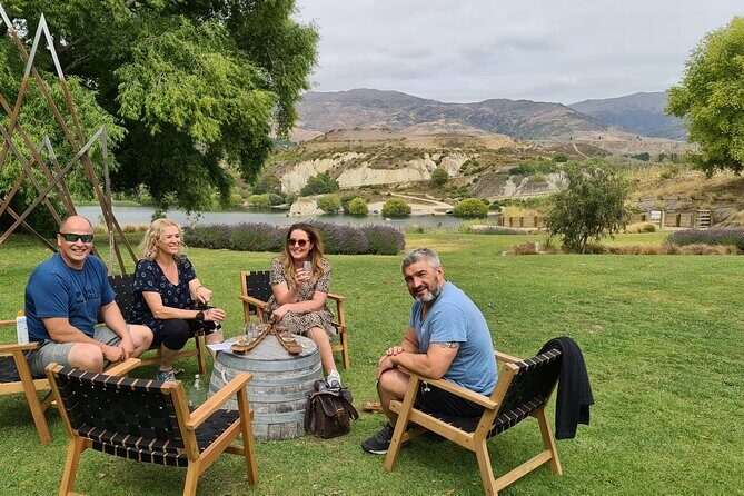 Lake Dunstan E Bike Trail Activity - Stops that make the day taste like Central Otago