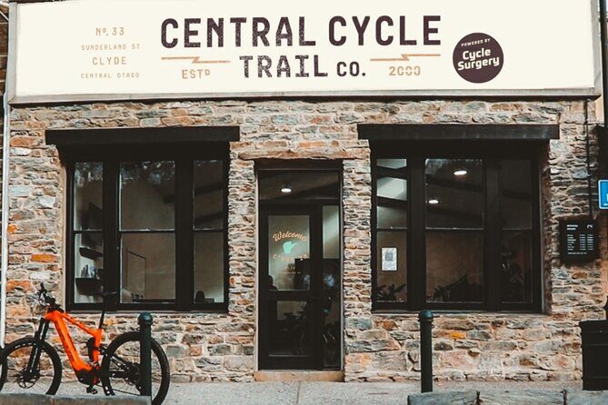 Lake Dunstan E-Bike Trail Adventure - Old Cromwell Heritage Precinct: where the trail’s story clicks