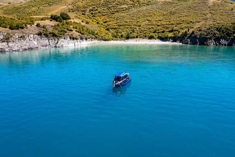Lake Wakatipu: 3 Hour Fishing Adventure by Boat - Your 3-hour game plan on the water