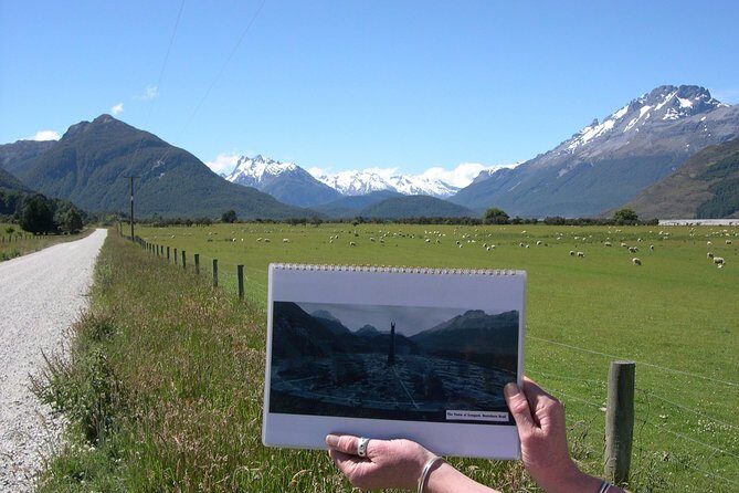 Lord of Rings Tour around Queenstown Lakes by 4WD (full day) - Kawarau Suspension Bridge: a classic photo stop with LOTR momentum