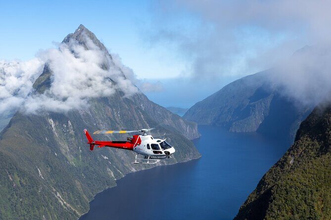 Milford Extended Helicopter Tour from Queenstown - Price and value: is $887.42 per person actually fair?