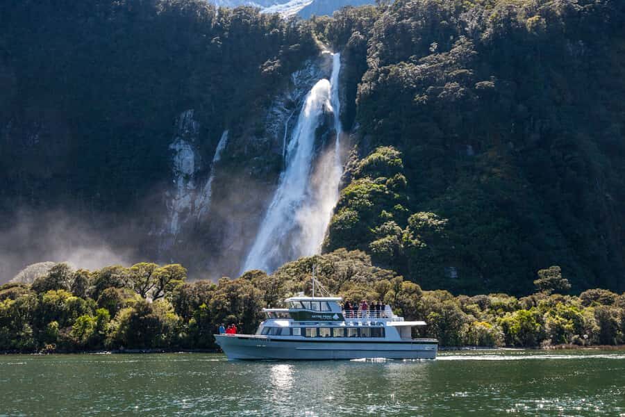 Milford Sound: 2-Hour Small Boat Scenic Cruise - Key things I’d plan around