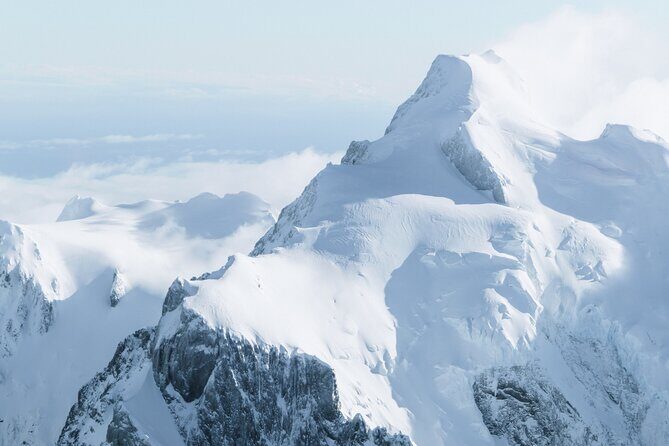 Milford Sound and Big Five Glaciers Scenic Flight - The “Big Five Glaciers” promise: what to watch for from above