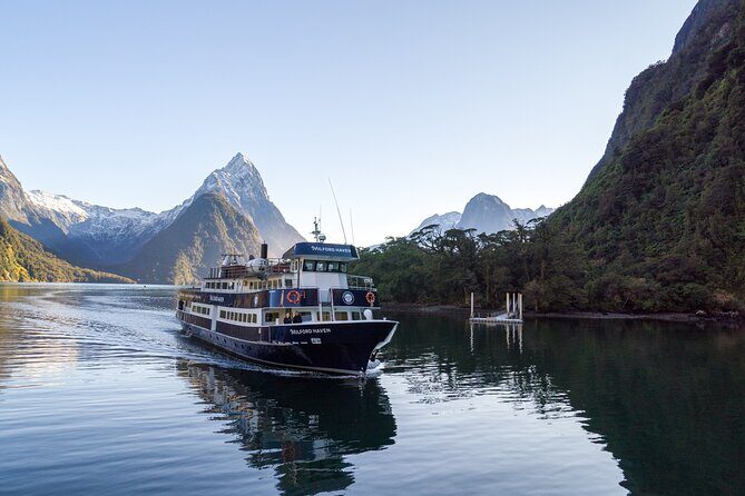 Milford Sound Cruise from Queenstown or Te Anau - What the Boat Experience Feels Like: Outdoor Decks vs the Indoor Lounge