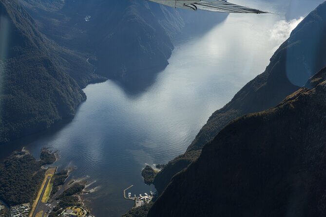 Milford Sound Flight and Cruise ex Queenstown (incl Lunch) - Price and value: what you’re really paying for