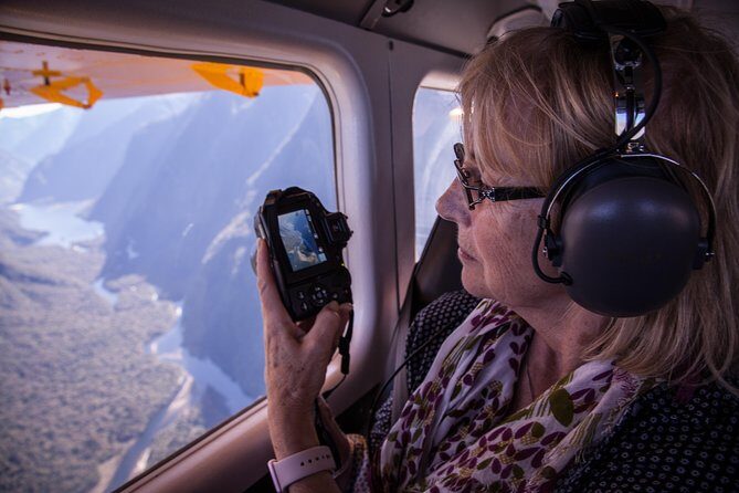 Milford Sound Glacier Flight & Cruise from Wanaka - Comfort and viewing tips for a small plane day