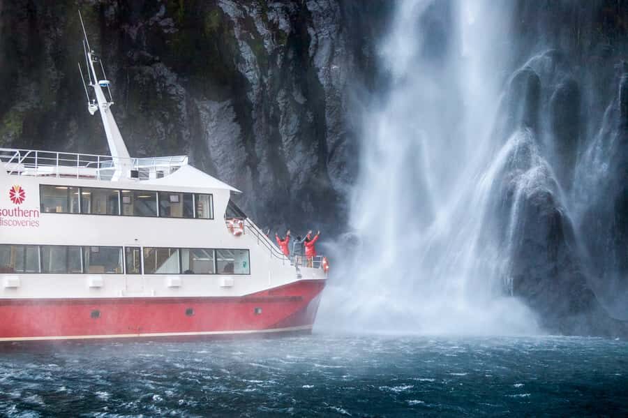Milford Sound: Nature Cruise - Grand Views & Optional Lunch - Getting there: Milford Sound driving times and planning buffer