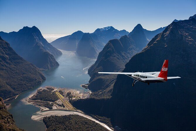 Milford Sound Scenic Flight from Queenstown - Key highlights you’ll actually care about