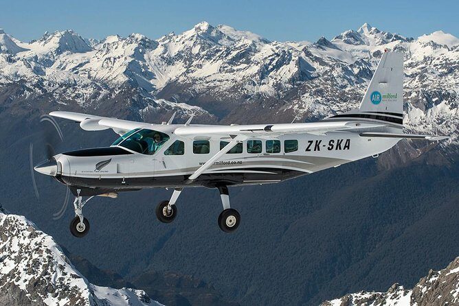 Milford Sound Scenic Flight with Landing from Queenstown - Why flying in with a landing beats the long road trip