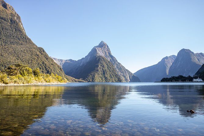 Milford Sound Small Group Tour from Queenstown with Scenic Flight - Lake Te Anau: Where Your Day Starts to Feel Big