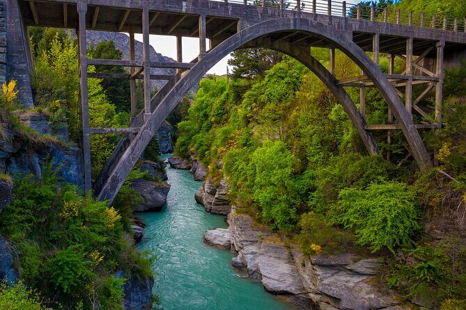NEW: Ale Trail: Wharehuanui Adventure with Queenstown Shuttles - Queenstown shuttles + Arrowtown timing: a smart start to a longish day