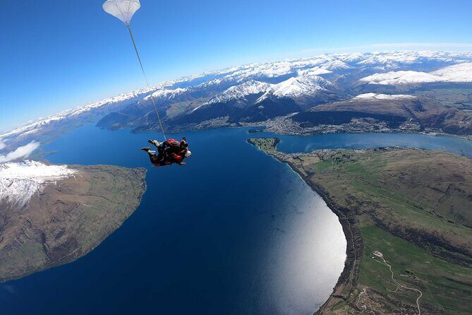 NZONE Skydive Queenstown - Meeting on Shotover Street: easy to find, easy to start