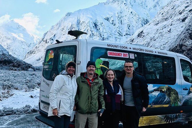Premium Milford Sound Tour, Cruise & Lunch from Te Anau - Lunch, snacks, and what to pack for a wet-yet-wonderful day