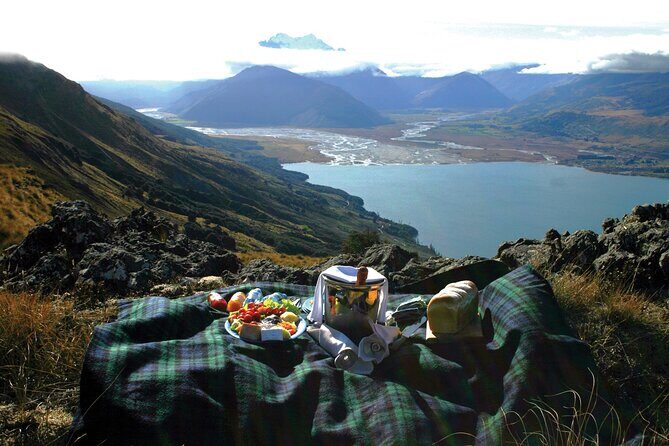 Private Champagne Picnic on a Peak with Helicopter Ride - Up Close With the Southern Alps: The Helicopter Part