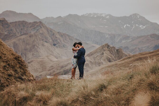 Private Couples Photo Shoot in Queenstown - Queenstown stops: signature views plus quieter viewpoints with Lake Wakatipu energy