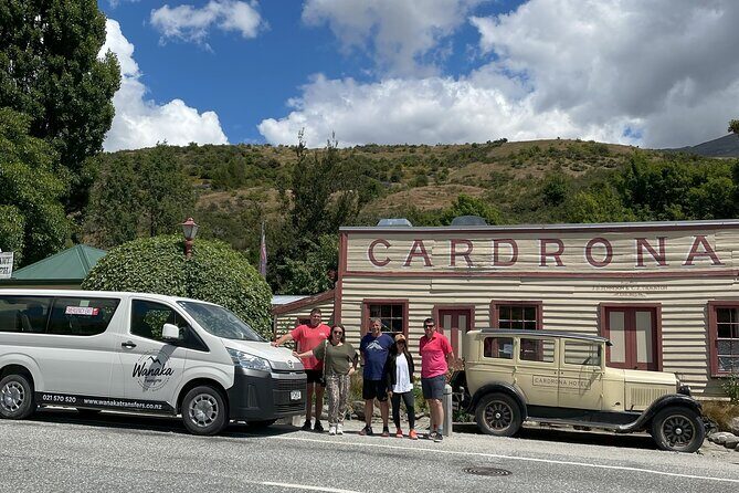 Private Transfer from Queenstown Central to Wanaka - Getting Picked Up in Queenstown Central: Door-to-Door Setup