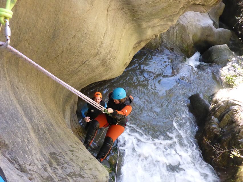 Queenstown: Gibbston Valley Half-Day Canyoning Adventure - Key things that make this canyoning tour worth your time