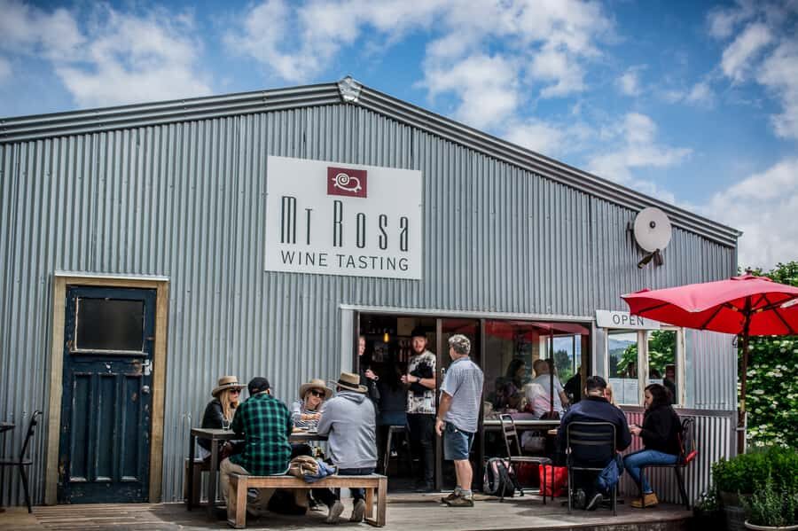 Queenstown & Gibbston Valley: Hop-On Hop-Off Wine Tours - Why this hop-on hop-off setup fits Queenstown so well