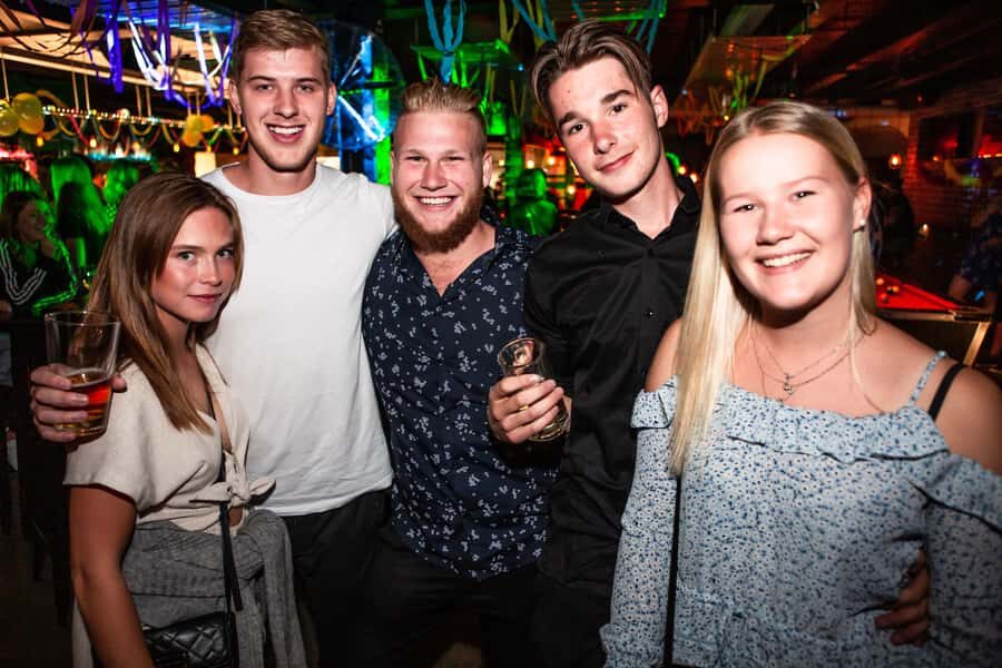 Queenstown: Ice Bar Crawl - The Ice Bar moment: why free entry is the real win