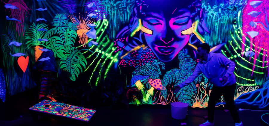 Queenstown: Indoor Putt 'n' Glow Mini Golf - 9 holes, 8 minigames, and local art that adds personality